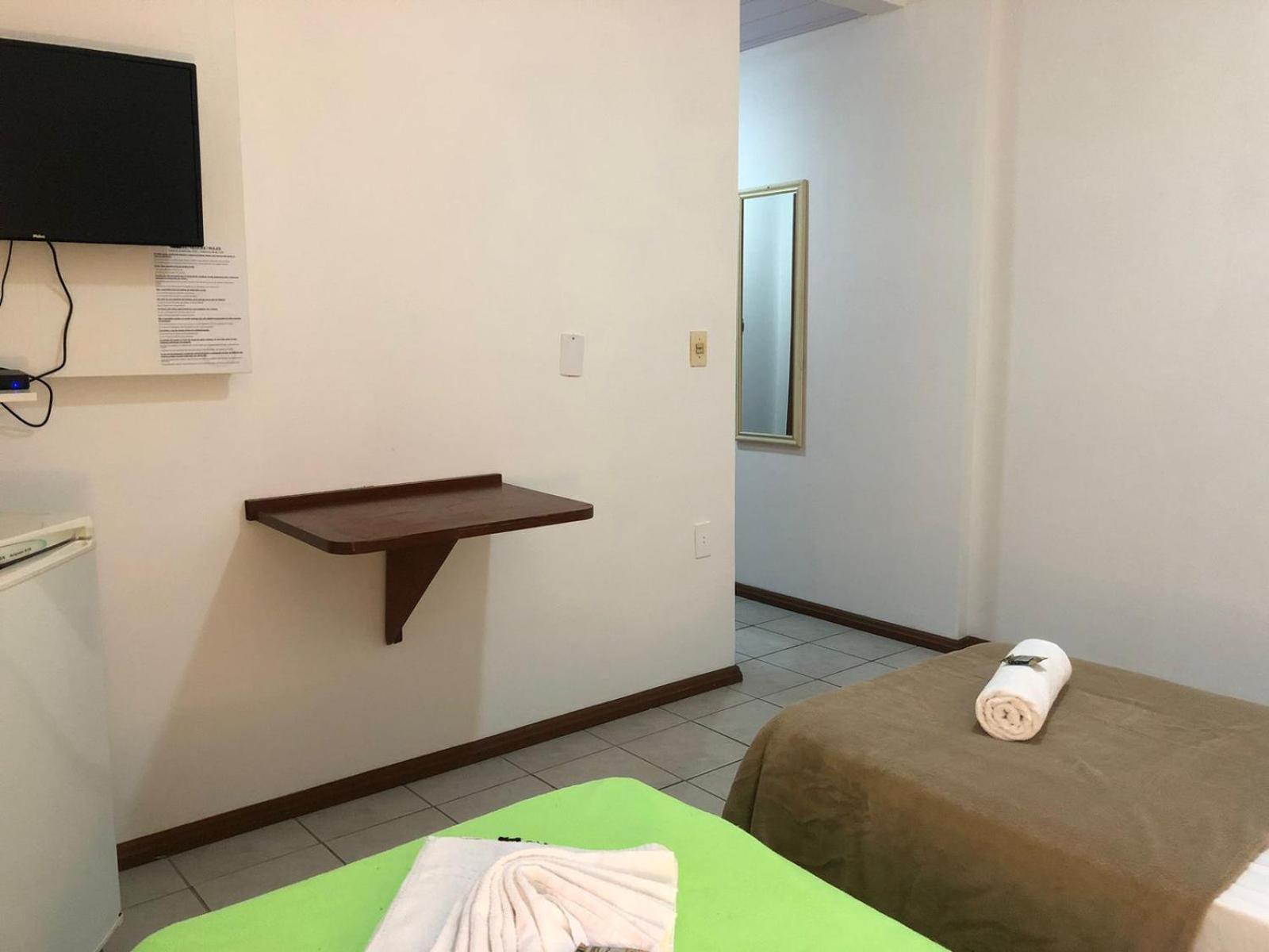 Milton Leite Suite Governador Celso Ramos Exterior photo